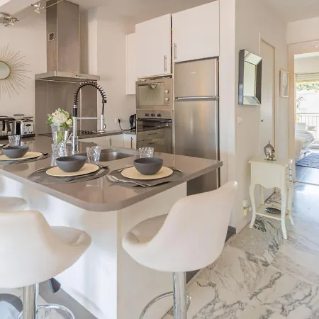 Apartment Presqu'ile By Interhome *